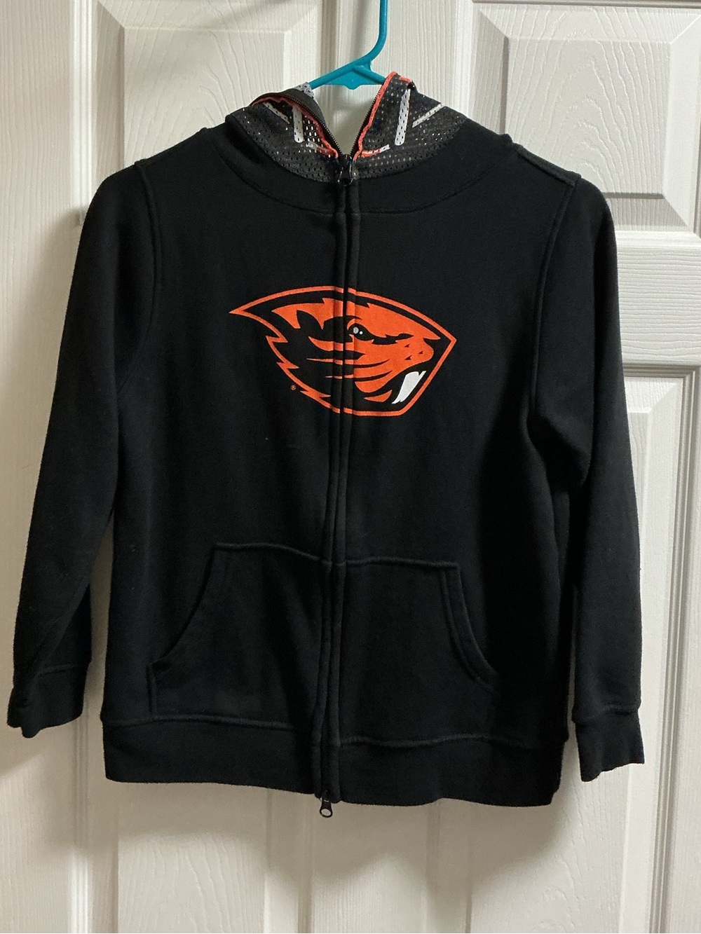 Oregon State Beavers Black Full-Zip Hoodie with Orange Mascot Graphic